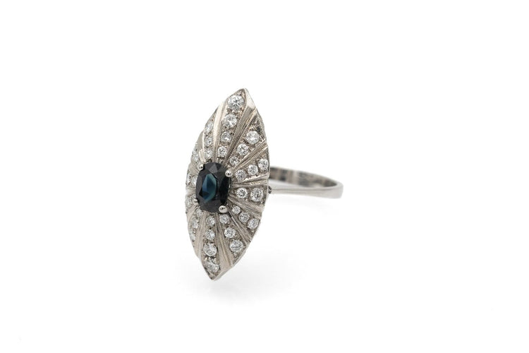 Bague 59 Bague marquise en or blanc, saphir et diamants 58 Facettes 13608