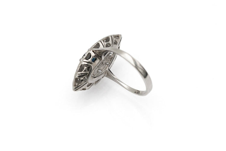 Bague 59 Bague marquise en or blanc, saphir et diamants 58 Facettes 13608