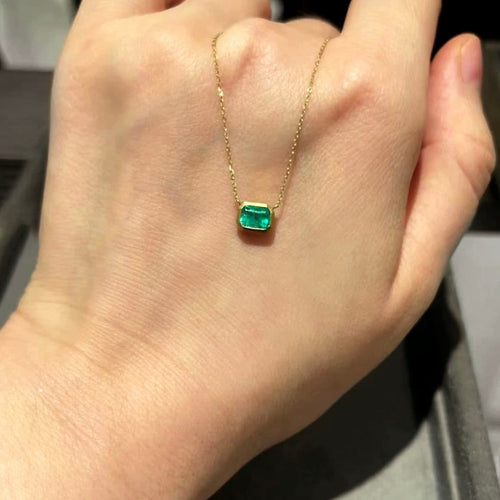 bezel-set-emerald-necklace-18k-gold-3 (1).jpg