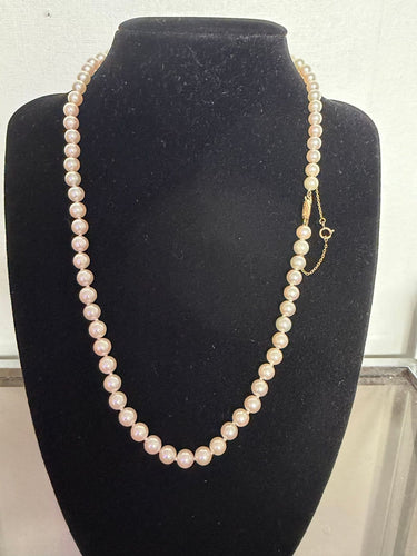 Collier Collier choker Akoya - 75 perles, fermoir en or 18K 58 Facettes 964