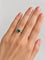 Bague 51 Bague solitaire en or blanc 750 et émeraude colombienne 58 Facettes 50532