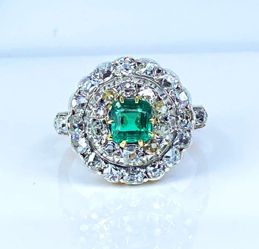Bague 45 Bague marguerite en or 18 carats, émeraude et diamants 58 Facettes AB742