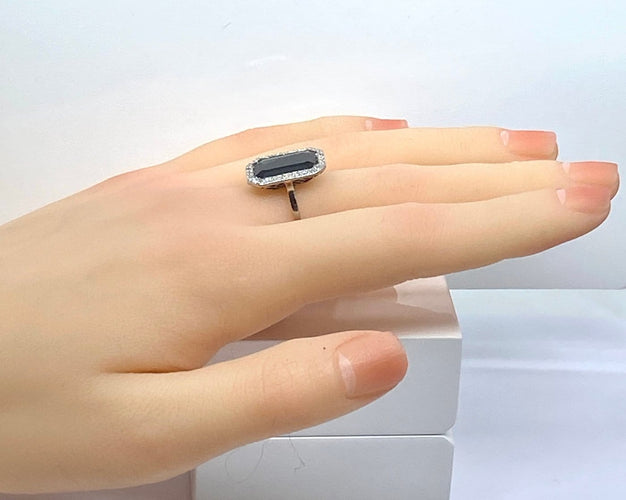 Bague 53 Bague en platine, saphir 8,60 carats et diamants vers 1900 58 Facettes AB743
