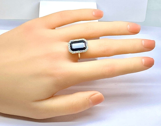 Bague 53 Bague en platine, saphir 8,60 carats et diamants vers 1900 58 Facettes AB743