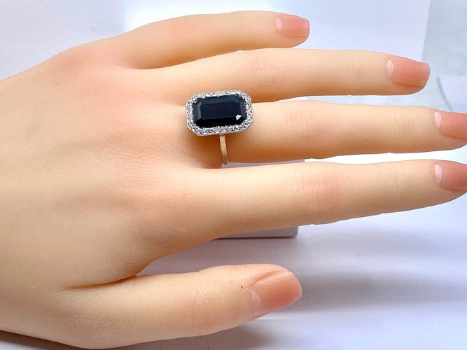 Bague 53 Bague en platine, saphir 8,60 carats et diamants vers 1900 58 Facettes AB743