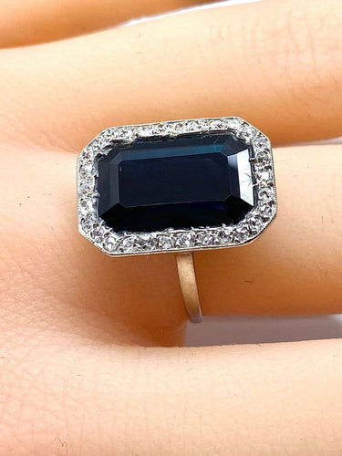 Bague 53 Bague en platine, saphir 8,60 carats et diamants vers 1900 58 Facettes AB743