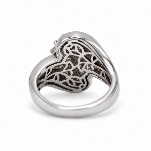 Bague 50 Bague cocktail en or blanc 750 et diamants 58 Facettes 260227R
