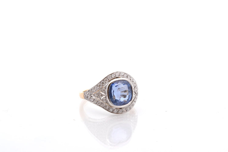Bague 53 Bague saphir de Ceylan 5,65 ct et diamants en or 18 k 58 Facettes 26870-26640