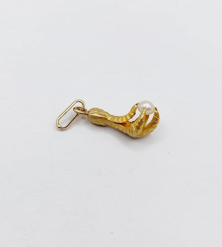 Pendentif Pendentif serre d’aigle antique en or 18k et perle 58 Facettes A07760