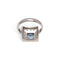 Bague 53 Parure - Boucles d'oreilles et bague en or blanc 18k 58 Facettes E70
