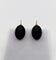Boucles d'oreilles Dormeuses antiques en or 18k et cabochons de jais 58 Facettes A07866