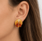 Boucles d'oreilles Boucles d’oreilles vintage coquillage en or jaune 18K et diamants 58 Facettes 26596