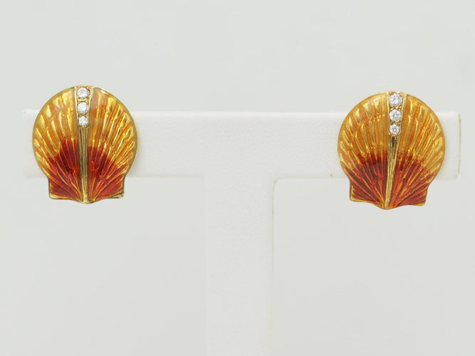 Boucles d'oreilles Boucles d’oreilles vintage coquillage en or jaune 18K et diamants 58 Facettes 26596