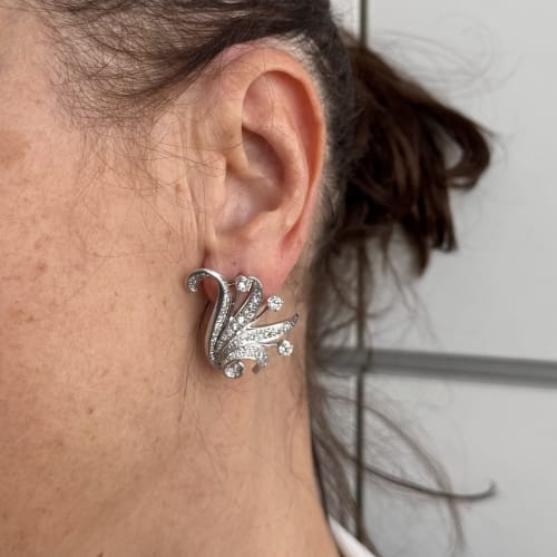 Boucles d'oreilles Boucles d’oreilles puces en or blanc 18 ct avec diamants (2,10 ct) 58 Facettes 38923