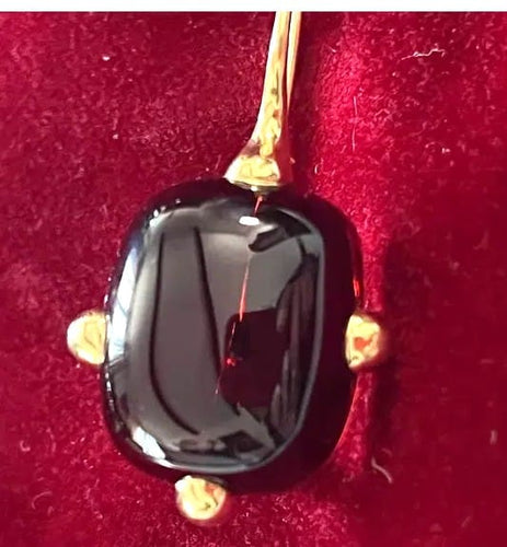 orecchini-pomellato-bordeaux-oro-giallo-59525465-4_3.jpg