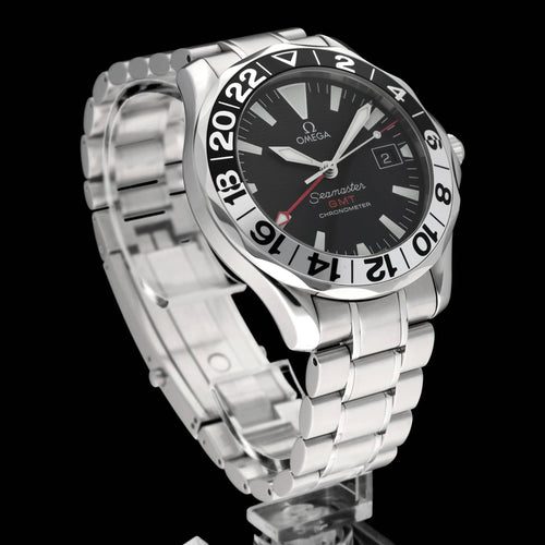 https://cdn.shopify.com/s/files/1/0013/2762/8363/files/OMG.SEA.452_2kopieren.3.jpg?v=1790700277