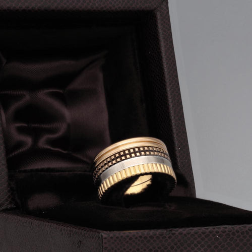 Bague 57 Boucheron Quatre - Bague Large Classique en or 18k 58 Facettes FB11994