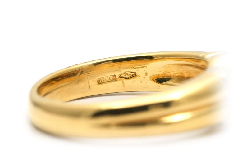 Bague 51 Bague contemporaine en or jaune 18 carats, saphir et diamants 58 Facettes B971