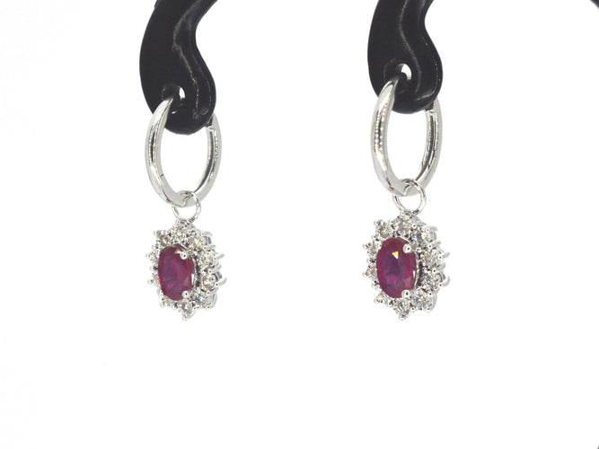 Boucles d'oreilles Boucles d'oreilles pendantes en or blanc, diamants et rubis 58 Facettes 2388