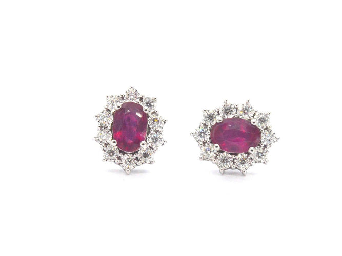 Boucles d'oreilles Boucles d'oreilles en or blanc, diamants et rubis 58 Facettes 2392
