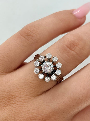 Bague 52 Bague solitaire en or blanc 18K et diamants 1,35 ct 58 Facettes 2304