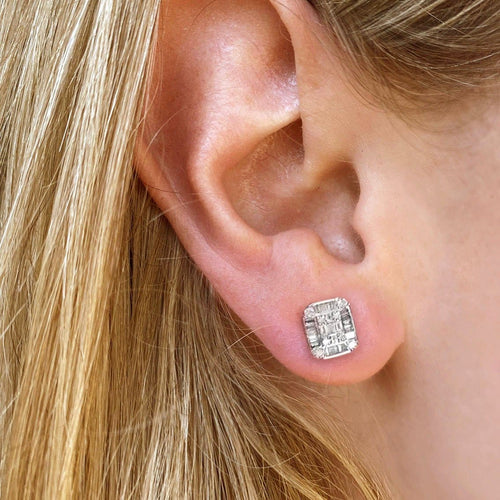 ooak-46ct-emerald-diamonds-cluster-earrings-18k-white-gold-2.jpg
