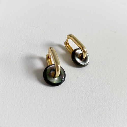black-mop-small-earrings-18k-gold-plated-sterling-silver-jullie-5.jpg