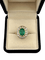 Bague en or jaune 18 kt, émeraude et diamants