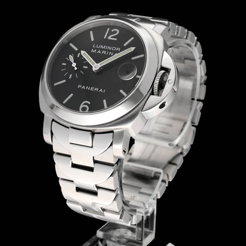 https://cdn.shopify.com/s/files/1/0013/2762/8363/files/PNR.LMR.005_3kopieren.3.jpg?v=1790782596