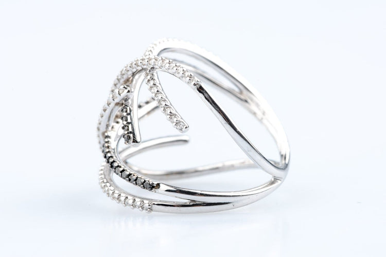 Bague 54 Bague joaillière en or blanc 18K, diamants blancs et noirs 58 Facettes BG31300464-107