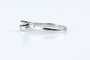 Bague 50 Solitaire en or blanc 18K avec diamant 0,30 ct 58 Facettes BG625203-107