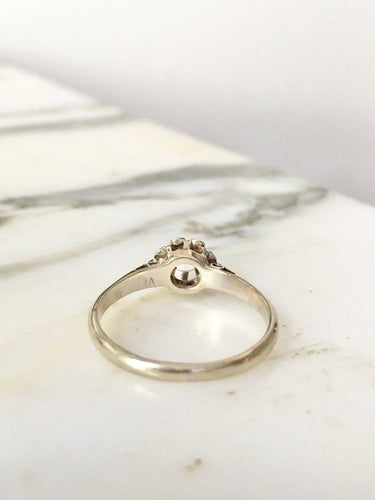 Bague 55 Bague solitaire Art déco en or blanc 18K et diamant 58 Facettes 296