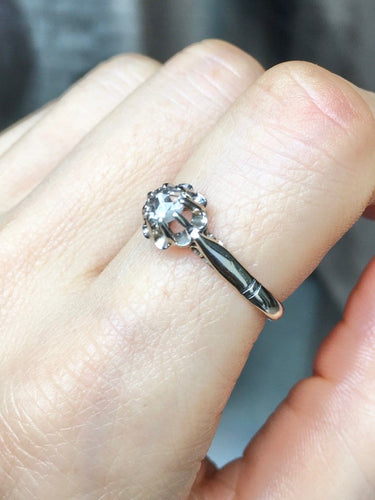 Bague 55 Bague solitaire Art déco en or blanc 18K et diamant 58 Facettes 296