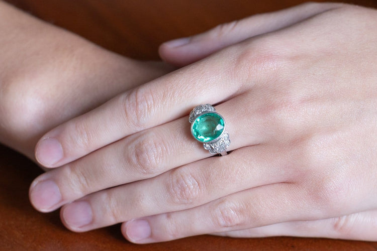 Bague 58 Bague en platine, émeraude de Colombie et diamants 58 Facettes 13592