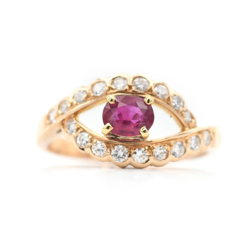 Bague 52 Bague en or rose avec rubis et diamants 58 Facettes 23641