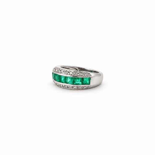 Bague 52 Bague bandeau en or blanc, émeraudes et diamants 58 Facettes 1.0001688/1