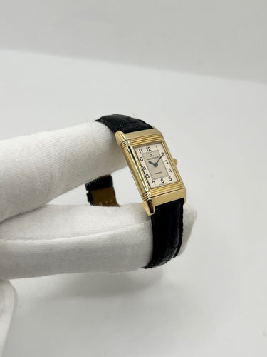 Montre Jaeger-LeCoultre Reverso - Montre Lady en or jaune 18 carats 58 Facettes 2139