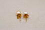 https://cdn.shopify.com/s/files/1/0963/7950/2920/files/puce-oreille-perles-or-jaune.jpg?v=1790950065