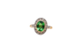Bague Pompadour en deux ors 18 carats, diamants et pierre verte