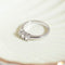 https://cdn.shopify.com/s/files/1/0442/6560/3235/files/Vintage-Trinity-Diamant-Ring-Honey-Jewelry-697.jpg?v=1791026637