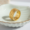 Bague 59 CADEAUX - Bague jonc vintage à motif floral en or jaune 18k 58 Facettes HJ062683