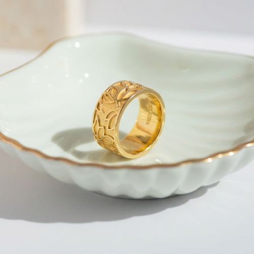 Bague 59 CADEAUX - Bague jonc vintage à motif floral en or jaune 18k 58 Facettes HJ062683