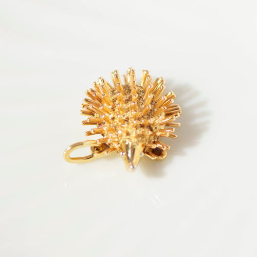 Pendentif Pendentif hérisson vintage en or jaune 585 58 Facettes HJ062675