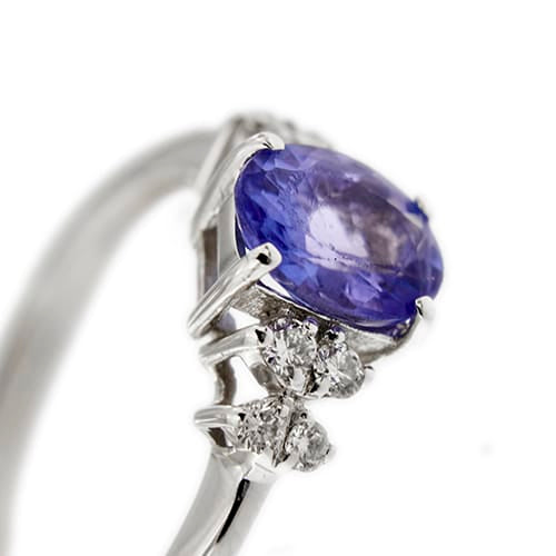 Bague Bague - Tanzanite et diamants en or blanc 18 ct 58 Facettes 38890
