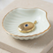 https://cdn.shopify.com/s/files/1/0442/6560/3235/files/Vintage-Medaillon-mit-Saphir-und-Diamanten-aus-13.png?v=1791026458