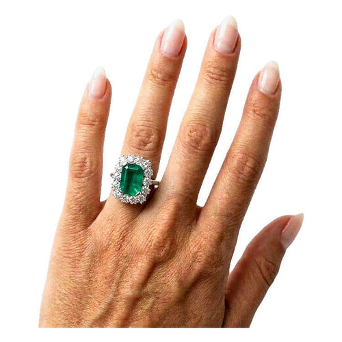 Bague 59 Bague en or blanc avec émeraude 2,47 ct et diamants 58 Facettes G4039