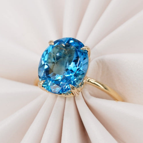 Bague 53 Bague en or jaune 14 ct avec topaze bleue 58 Facettes R0012