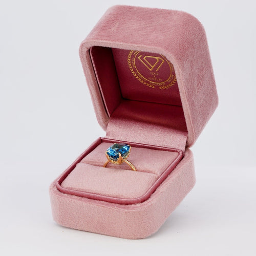 Bague 53 Bague en or jaune 14 ct avec topaze bleue 58 Facettes R0012