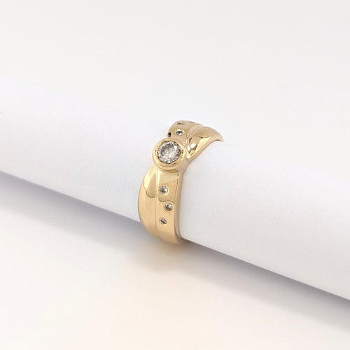 Bague 51 Bague ruban en or jaune et diamants 58 Facettes 38080