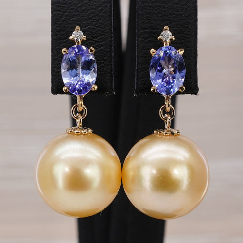 Boucles d'oreilles Boucles d'oreilles en or jaune 18 kt, tanzanites, perles et diamants 58 Facettes R0059